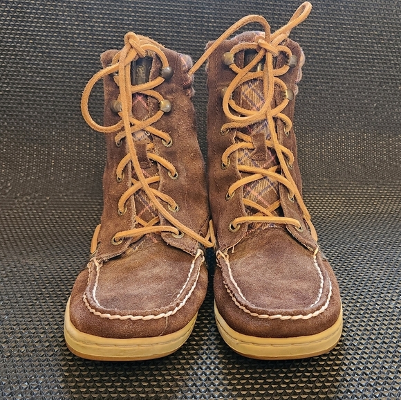 Sperry Lace Up Boots - Picture 9 of 9